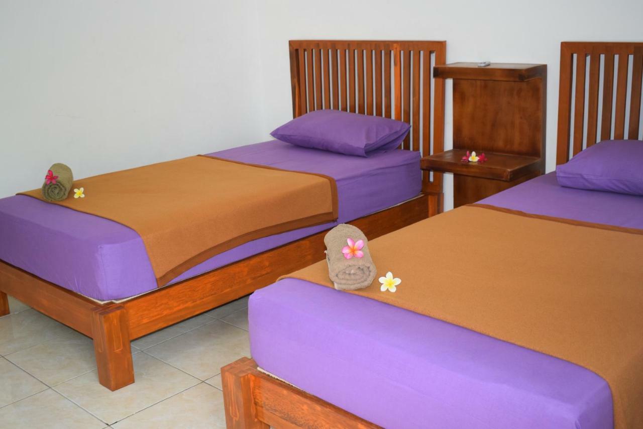 Safsia Homestay Toyapakeh Exterior photo